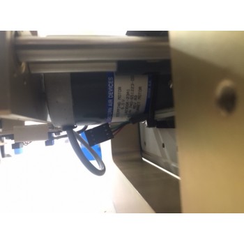 KLA-TENCOR 655-653668-00 Microscope Turret with Leica Objectives